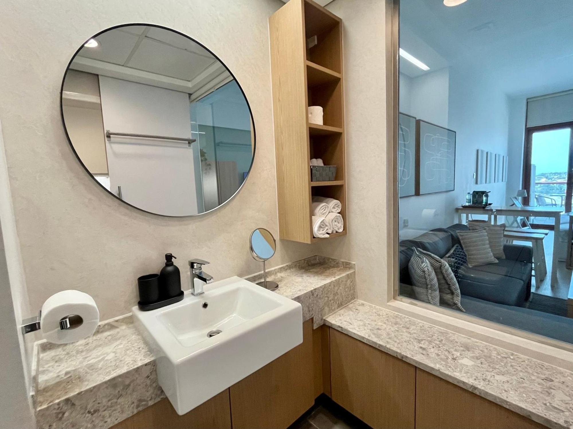 Palm Jumeirah Upgraded & Cozy Boutique Apartment Dubaj Kültér fotó