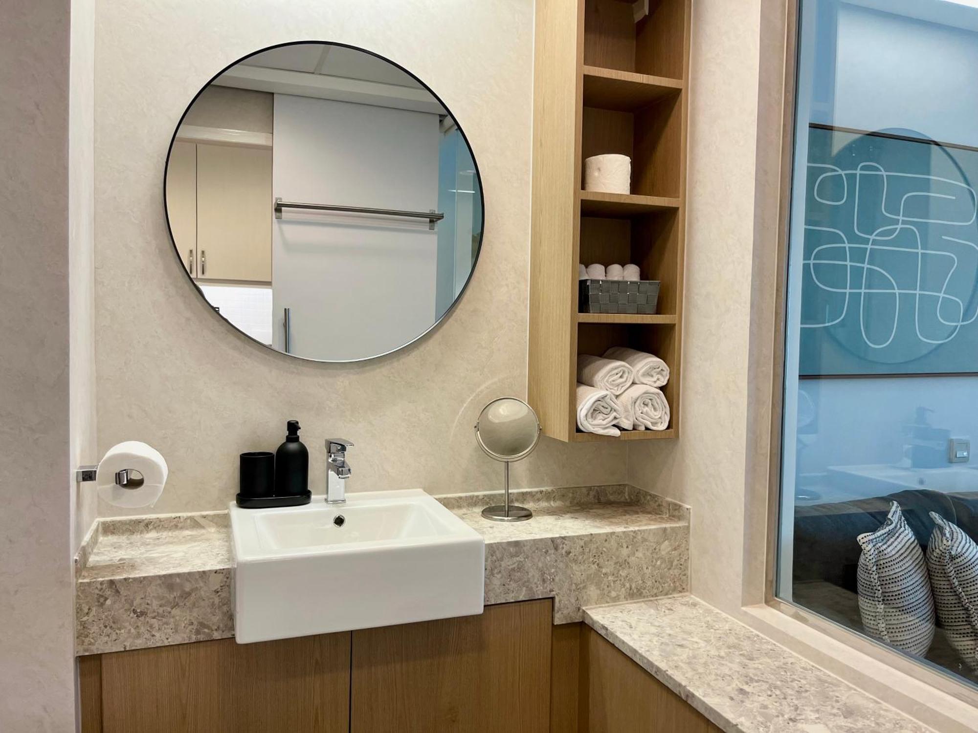 Palm Jumeirah Upgraded & Cozy Boutique Apartment Dubaj Kültér fotó